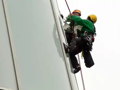 Rope access cleaning